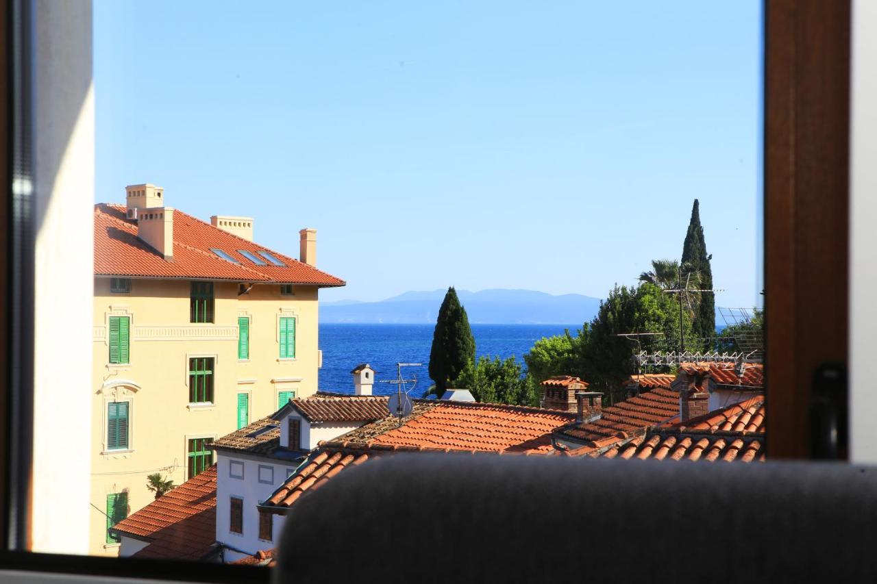 Apartment Villa Ula Premium Apartments ,Free Private Parking *