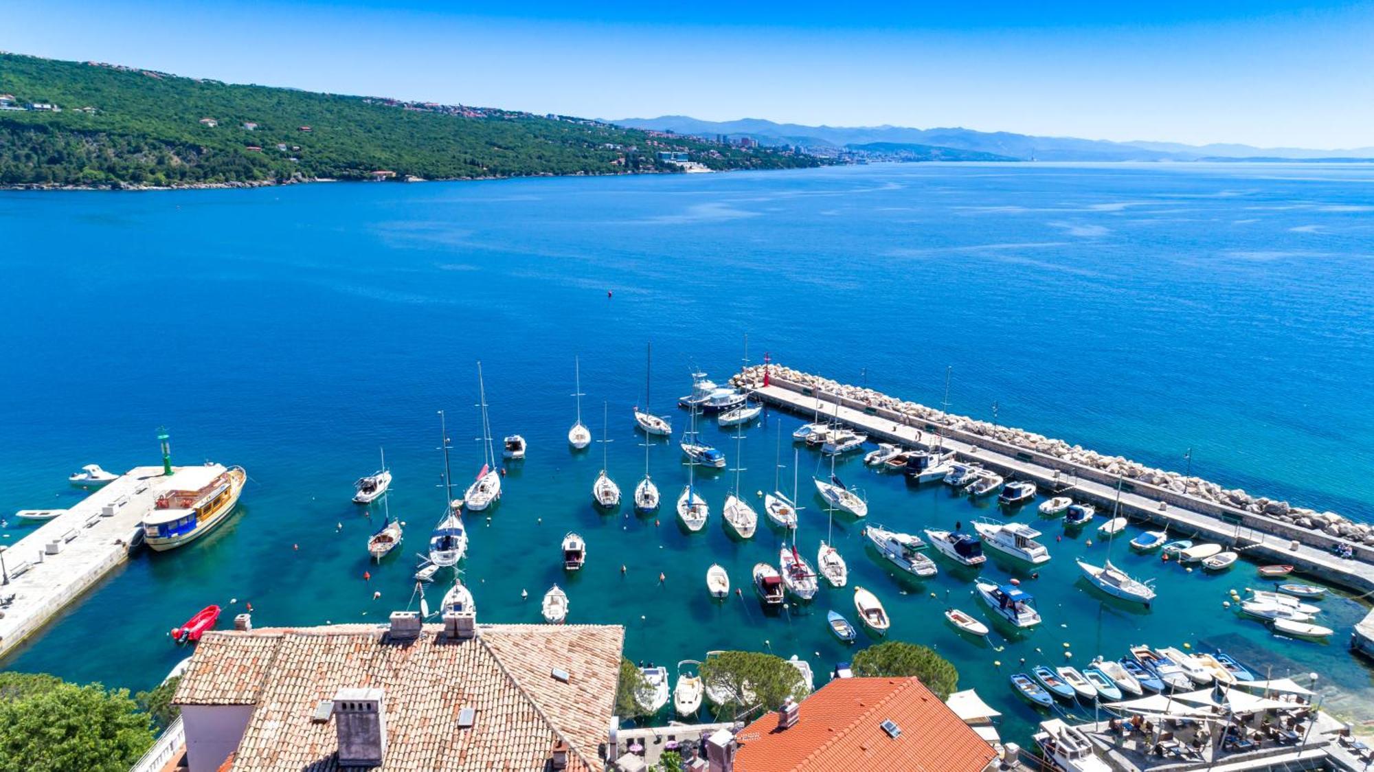 Apartment Villa Ula Premium Apartments ,Free Private Parking *