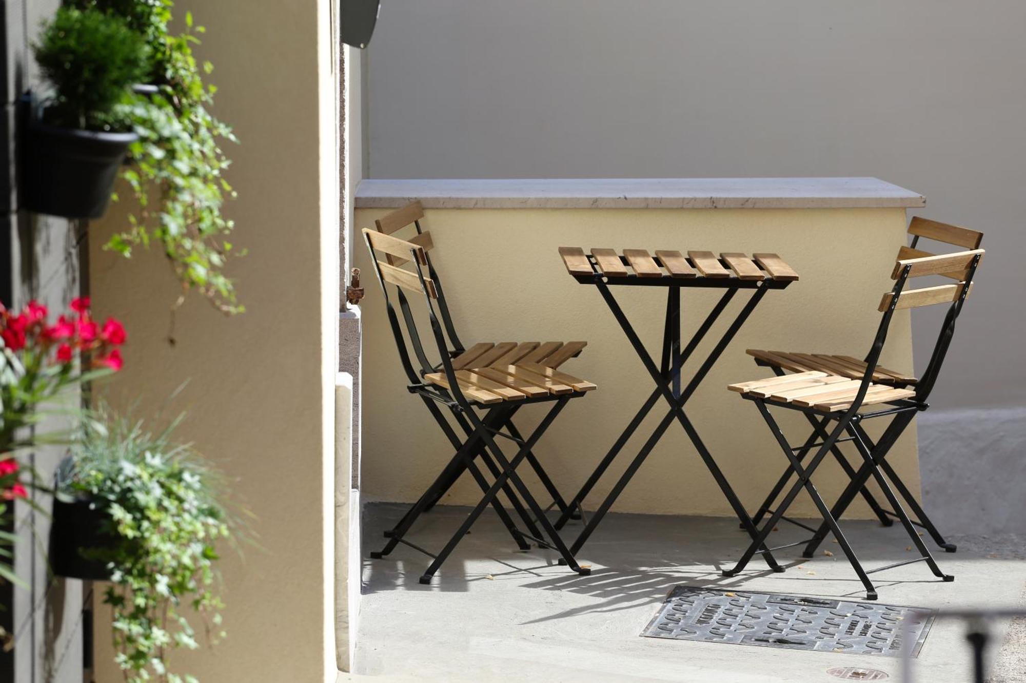 Villa Ula Premium Apartments ,Free Private Parking Apartment *